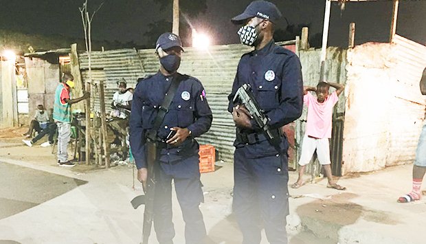 policias_150615144960af6c588de24