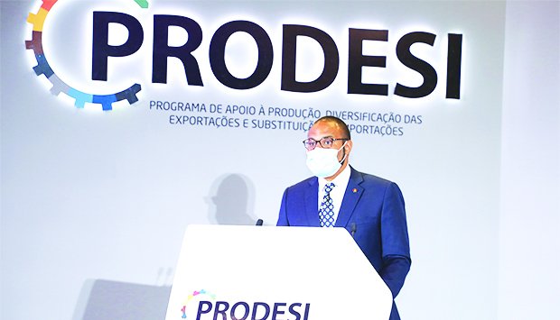 4c_72065327460f74fc28553e