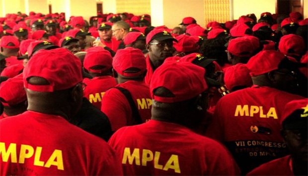 bureal_politico_do_mpla_144424807361cd7127566f0
