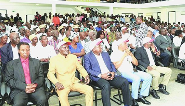 cabinda_acolhe_acto_3412212861cd6cd37a433
