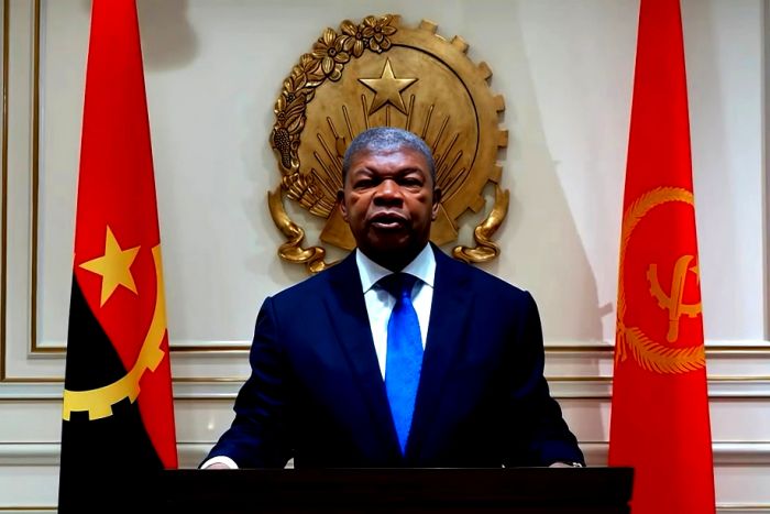 Angola é o país africano com maior risco de entrar em default, diz consultora