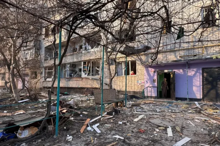 ONU deteta danos em laboratório da central nuclear de Zaporijia