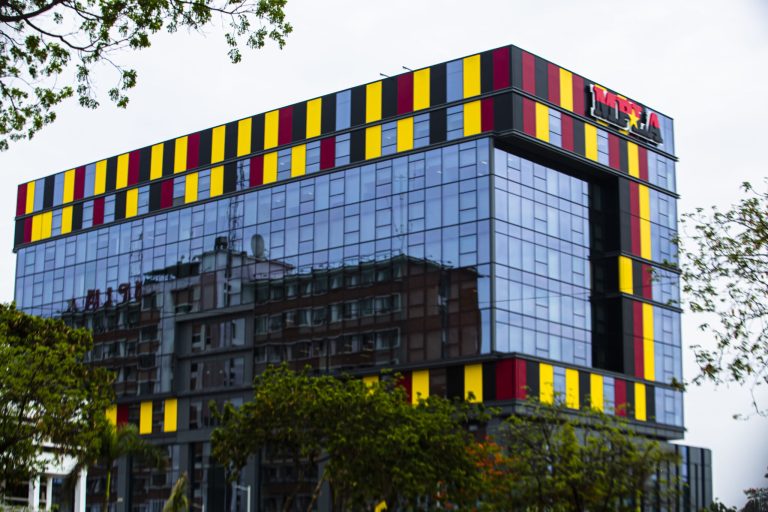 DEBATE SOBRE LIDERANÇA DO MPLA COLOCA EM CONFRONTO ESTATUTOS E LEITURAS POLÍTICAS